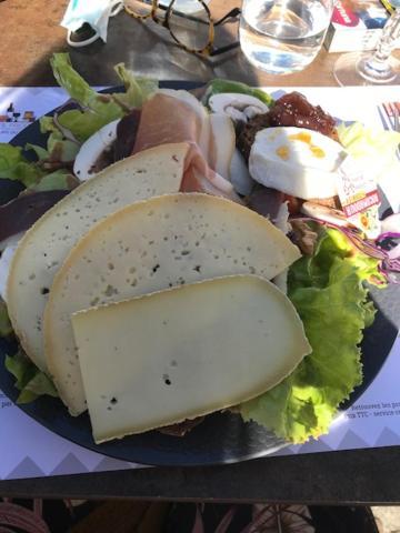 Bed & Breakfast Ratatouille Mayrinhac-Lentour